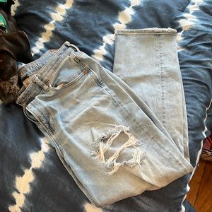 American Eagle size 14 regular mom jeans